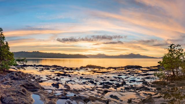 Sunset Mayotte Coucher De Soleil Panoramique Longoni Mangrove Lagon Original (1)