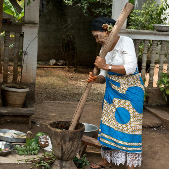 Cuisine, Brede manioc, pilon, culinaire