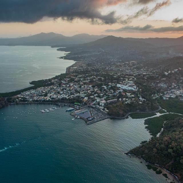 Ulm Mamoudzou Barge Kaweni Mangrove Coucher De Soleil Sunset Mayotte 3901 Original (1)